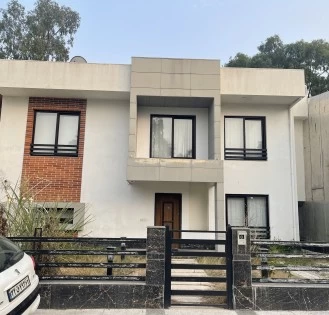 فروش ویلا مدرن در شهرک دریاکنار