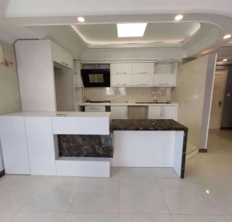 فروش واحد 97 متری بازسازی شده در خیابان شریعتی بابلسر