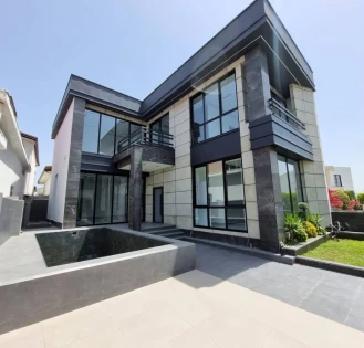 فروش ویلا با استخر رو باز در شهرک آیلی صفاییه بابلسر