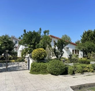 ویلا دو خوابه در خیابان فرد شهرک دریاکنار ویلا دو خوابه در خیابان فرد شهرک دریاکنار