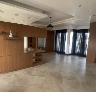 ویلا مدرن تریبلکس 380 متری در دریاکنار مناسب سرمایه گذاری