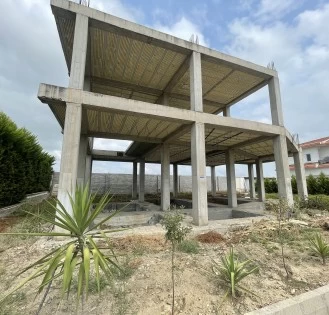 ویلا 600 متری نیمه کاره درشهرک باران جاده بابل به بابلسر