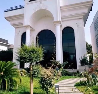 فروش ویلای استخردار در شهرک خانه دریا سرخرود