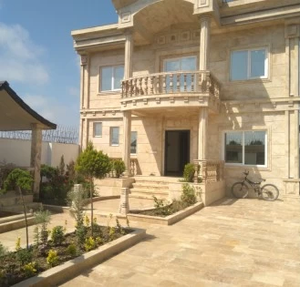 ویلا تمام سنگ مستر در اوکسر بابلسر