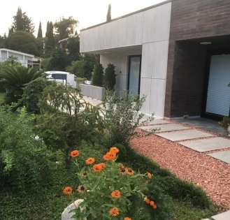 ویلا 300 متری دریاکنار ویلا 300 متری دریاکنار