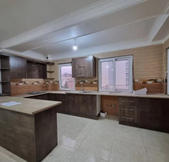 آپارتمان 105متری در نخست وزیری بابلسر