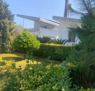 خرید ویلا در دریاکنار حیاط دار سند شش دانگ