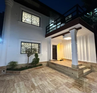 ویلا دو خواب بازسازی شده در خط دریا سرخرود