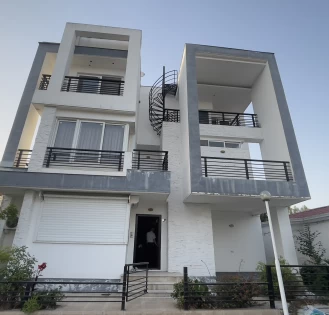 ویلای دوبلکس 380 متری مدرن در شهرک دریاکنار