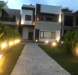 ویلا مدرن شهرکی بابلسر