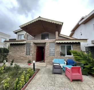 ویلای 250 متری دوبلکس در شهرک آذرنوش صفائیه