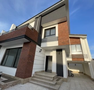 ویلا 240 متری مدرن در منطقه پایین نقیب بابلسر